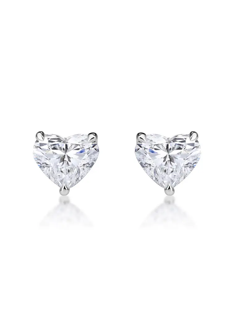 Aros Stud Solitarios Diamantes Corazón en Oro Blanco 18K 1