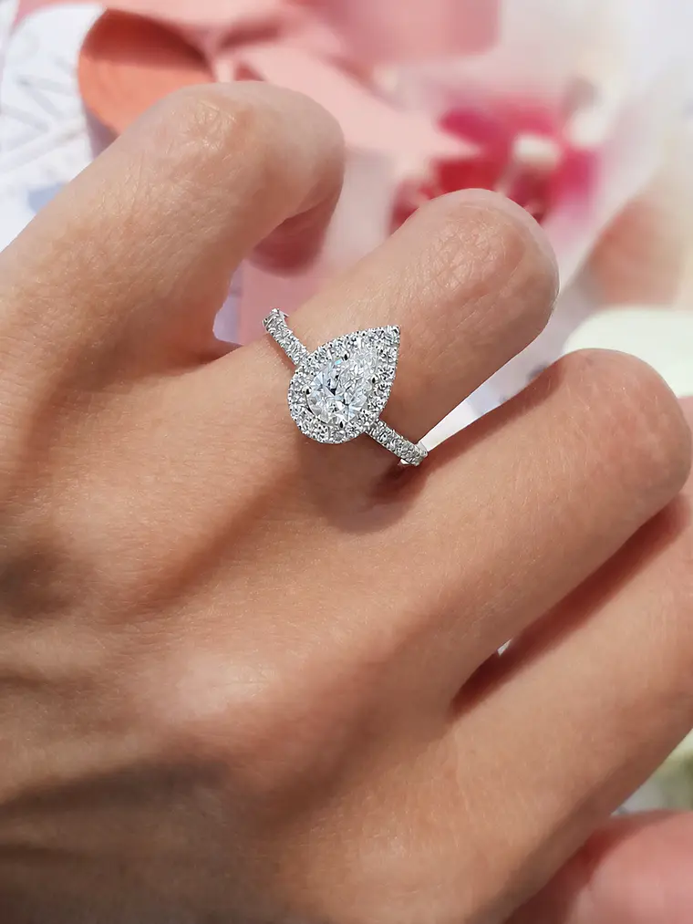 Anillo Solitario Corte Gota Pera Diamantes Naturales Oro Blanco 18K 3