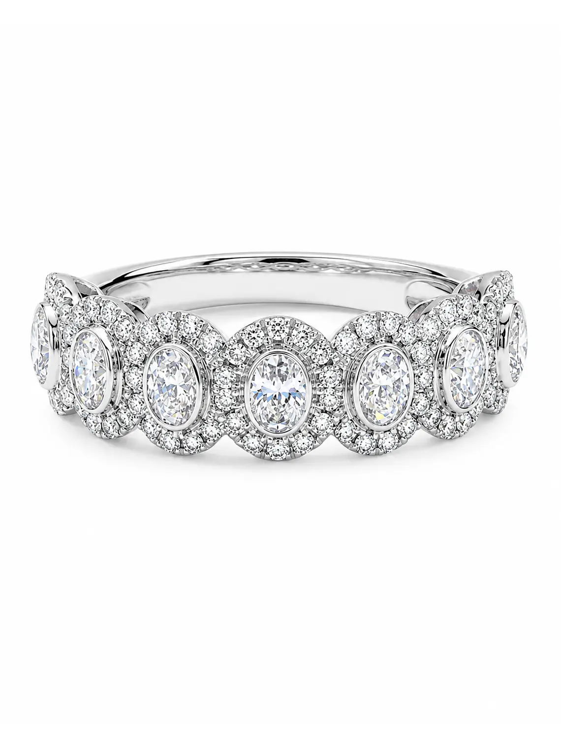 Gran Anillo Cintillo 7 Diamantes Ovales con Halo en Oro Blanco 18K 1