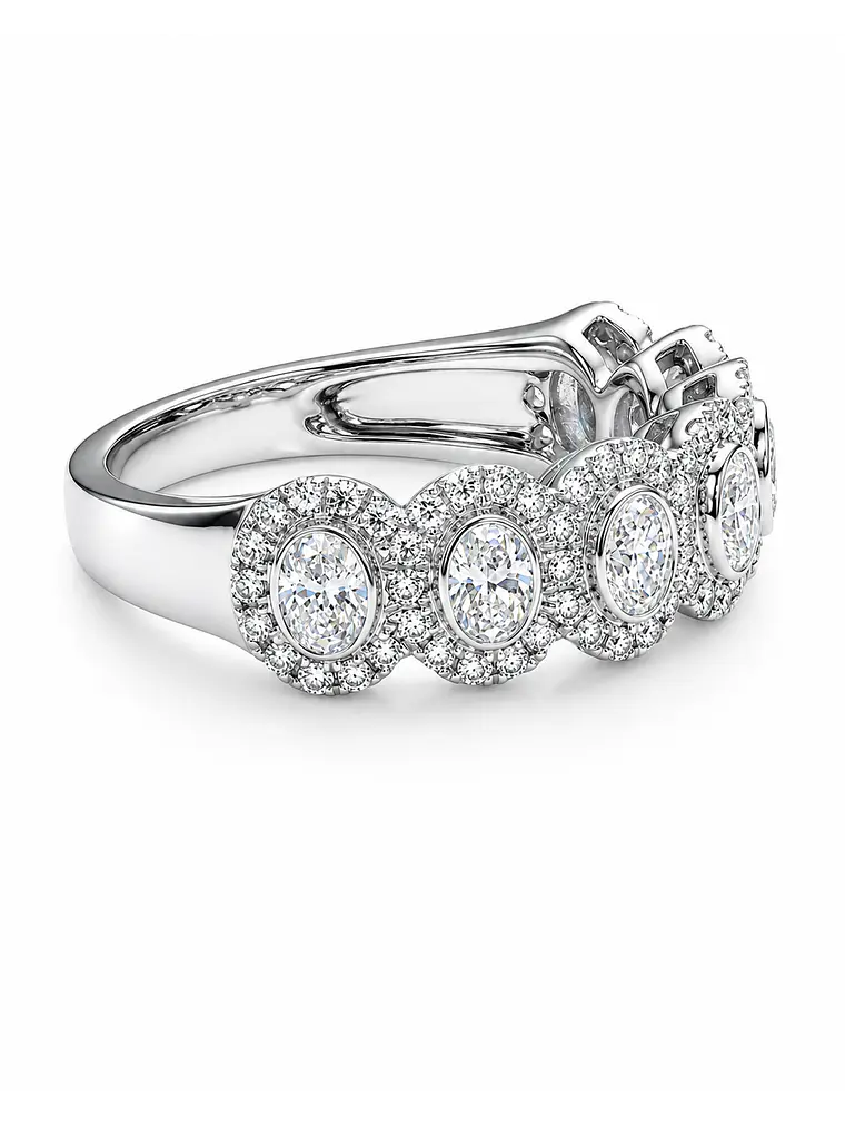Gran Anillo Cintillo 7 Diamantes Ovales con Halo en Oro Blanco 18K 2