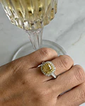 Anillo Solitario Diamante Fancy Yellow Natural Oro Blanco 18k