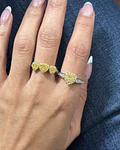 Anillo Tricillo Diamante Fancy Yellow Natural Corazones Oro Blanco 18k