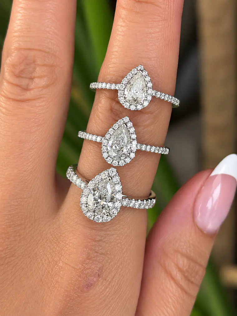 Anillo Solitario Corte Gota Pera Diamantes Naturales Oro Blanco 18K / GIA 2