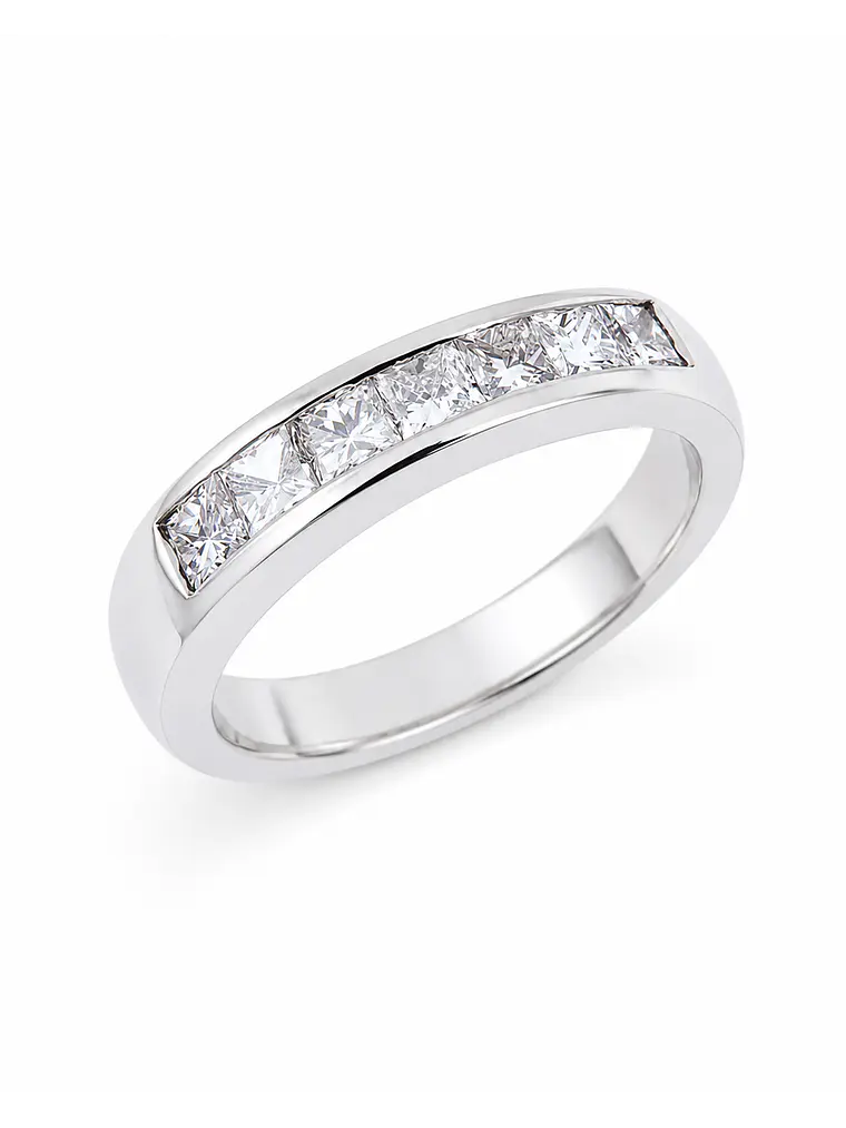 Anillo Medio Cintillo Diamantes corte Princess Oro Blanco 18K 2