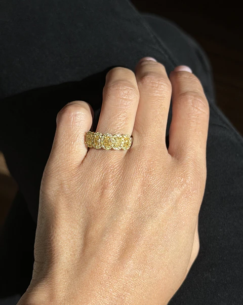 Anillo Quintillo Diamante Fancy Yellow Natural Oval Oro Blanco 18k