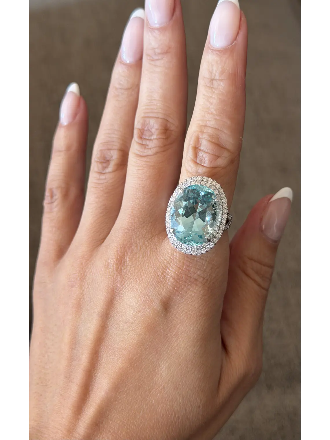 Gran Maxi Anillo Aguamarina y Diamantes Naturales en Platino 4