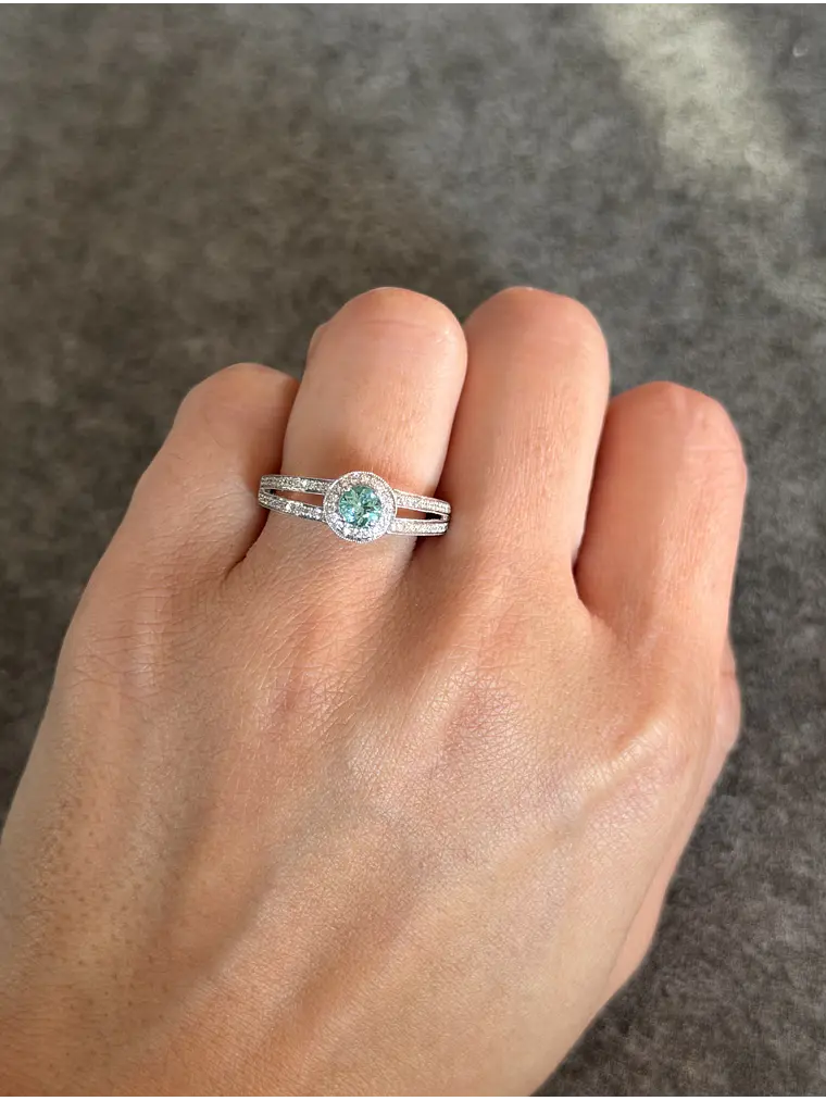 Precioso Anillo Turmalina Paraíba Natural y Diamantes en Oro Blanco 18K 4