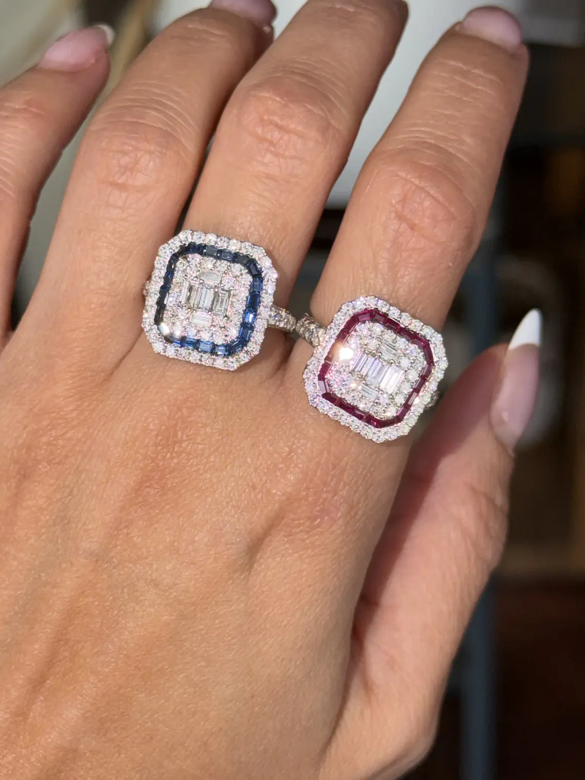 Magnífico Maxi Anillo Zafiros Azules y Diamantes Naturales Oro Blanco 18K 4