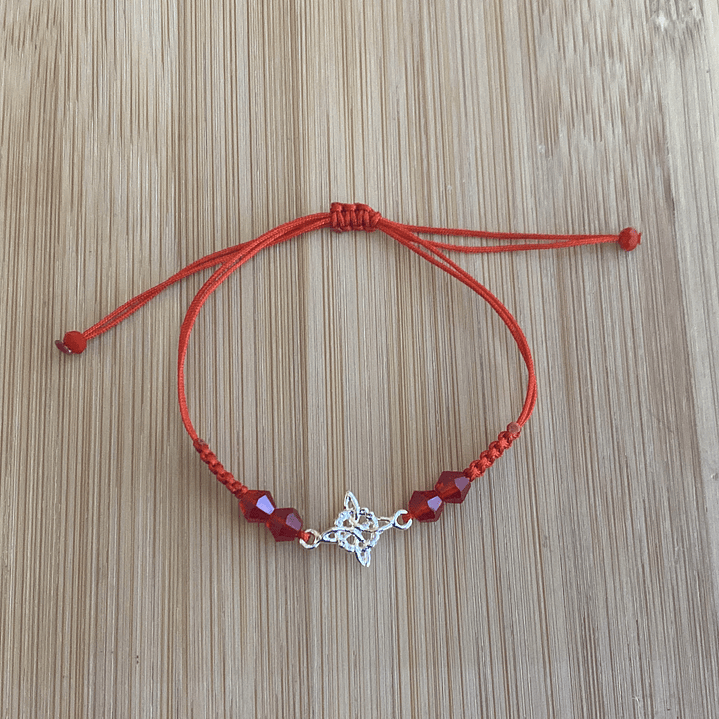 Pulsera de hilo rojo con nudo de bruja 1