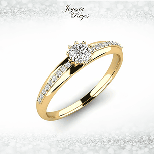 Anillo de compromiso Oro Amarillo 18 kilates, con circones - SE ENVIAN A FABRICAR PREVIO PRESUPUESTO