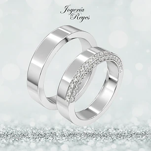 Argollas de Matrimonio Oro Blanco 18 kilates, modelo Plana con 32 circones, 4mm ancho x 10 grs aprox el par