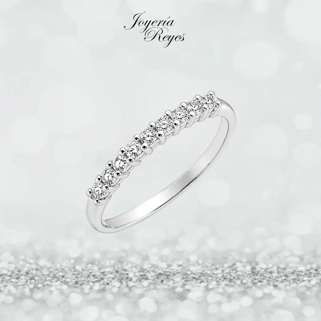 Anillo de Oro Blanco 18 kilates -9 brillantes de 4,5 puntos - KR05-113020 1