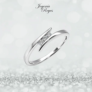 Anillo de Oro Blanco 18 kilates - brillantes - KR05-91947