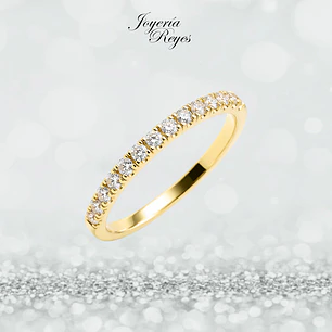 Anillo de Oro Amarillo 18 kilates - 13 Circones - Engaste Fishtail - A4002