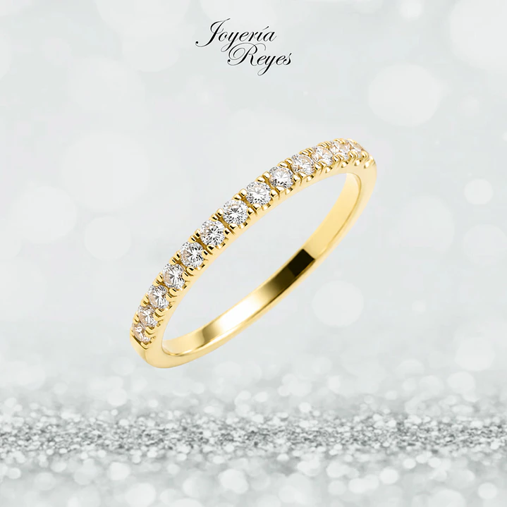 Anillo de Oro Amarillo 18 kilates - 13 Circones - Engaste Fishtail - A4002 1