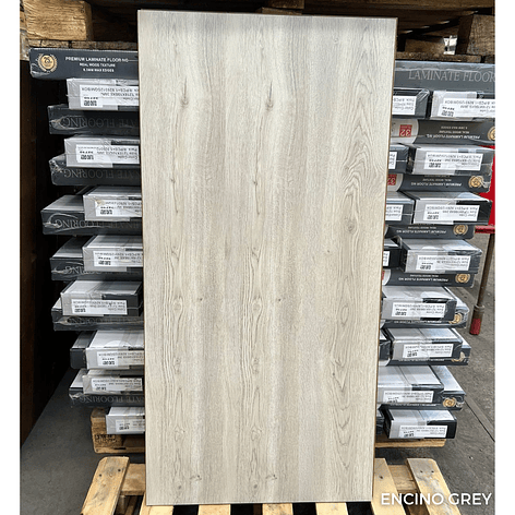 Piso Flotante PREMIUM Resistente al Agua 8 mm ENCINO GREY  122 cm x 20 cm  1.92 m2 (1 Caja 8 Uni) 4