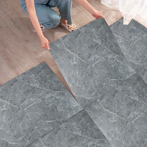 Piso Vinílico Autoadhesivo Gris Mara (1 Unidad de 60x60 cm - 1.5 mm)