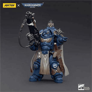 Ultramarines Capitán con Rifle Bólter Pesado de Fabricación Maestra