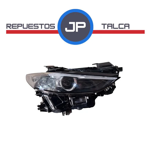 Mazda 3 año 2023 óptico Derecho 