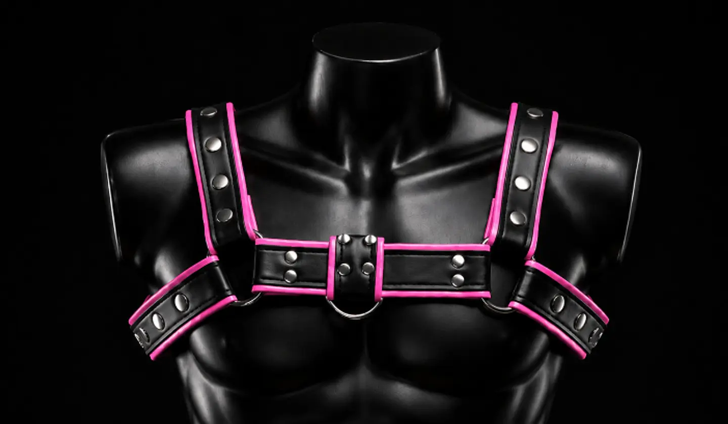 ARNES EN CUERO NEGRO ROSADO 1