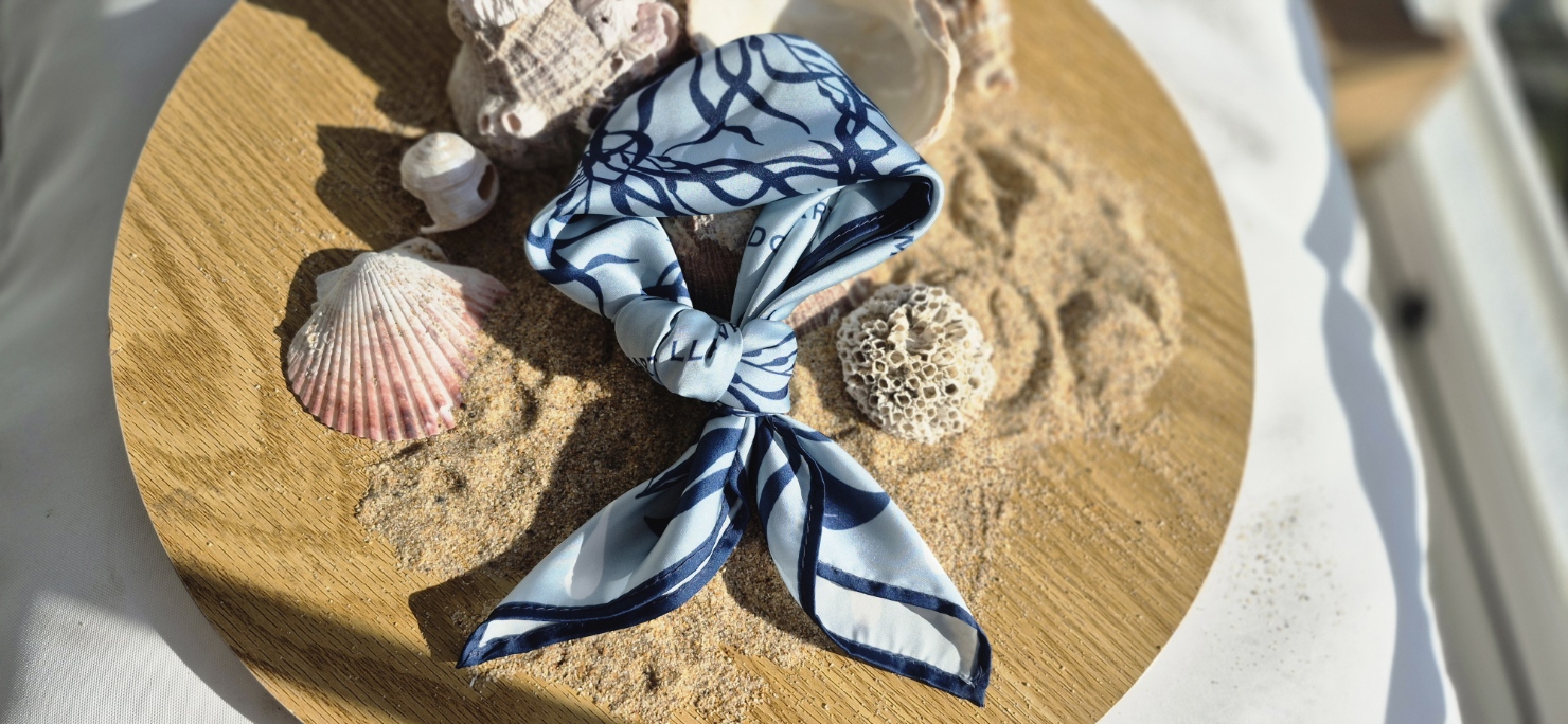 Pañuelo danza del Huiro flotador 1