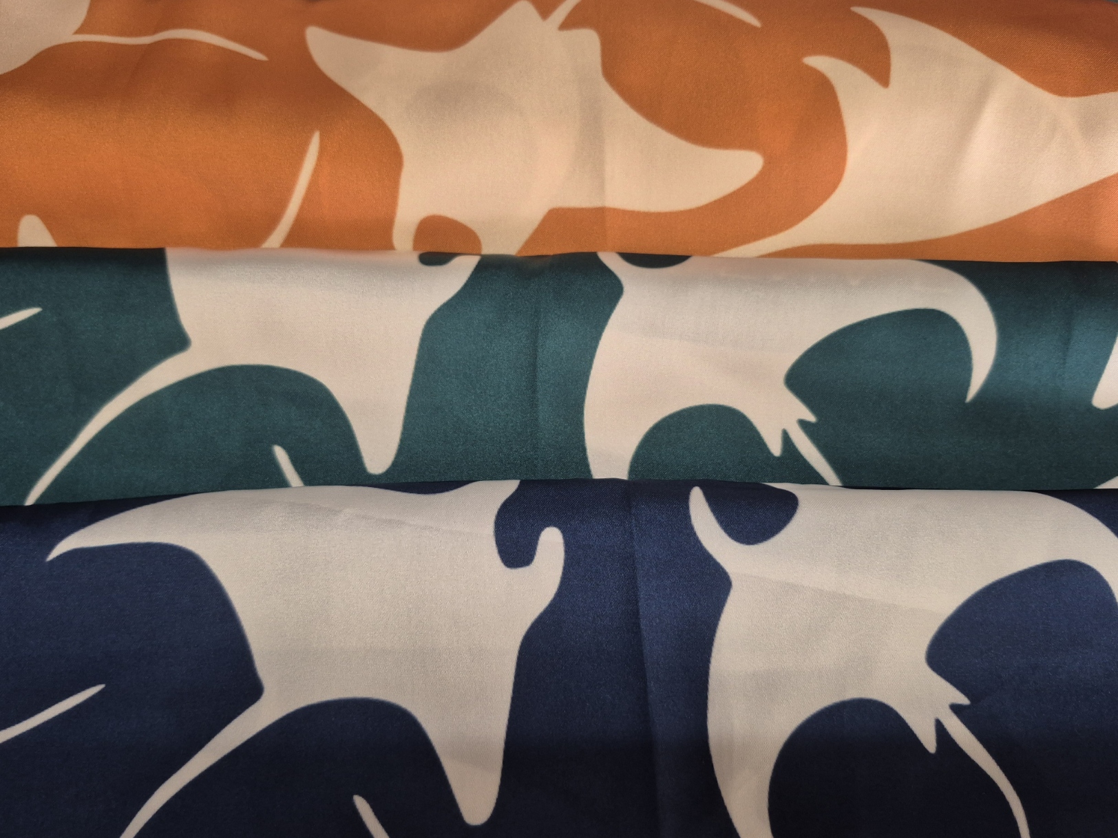 Pañuelo danza de las mantarrayas 5