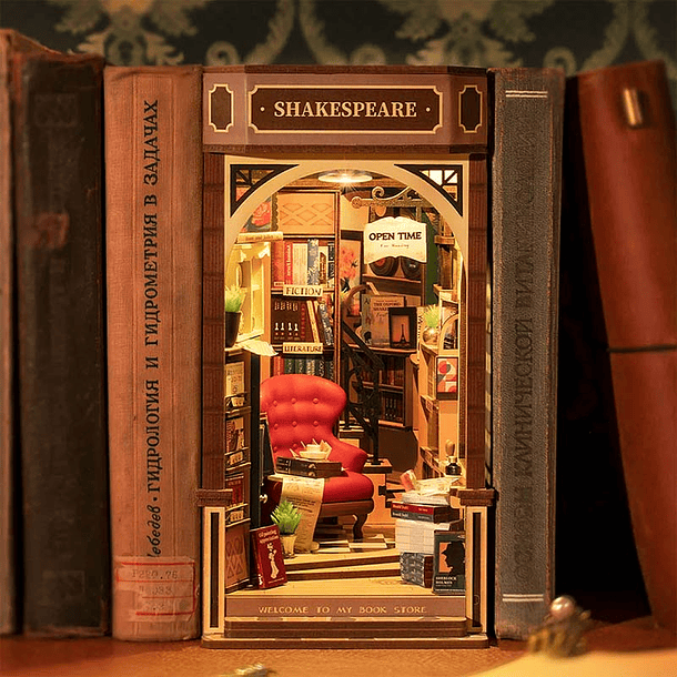 Book Nook Bookstore Librería Shakespeare ROLIFE
