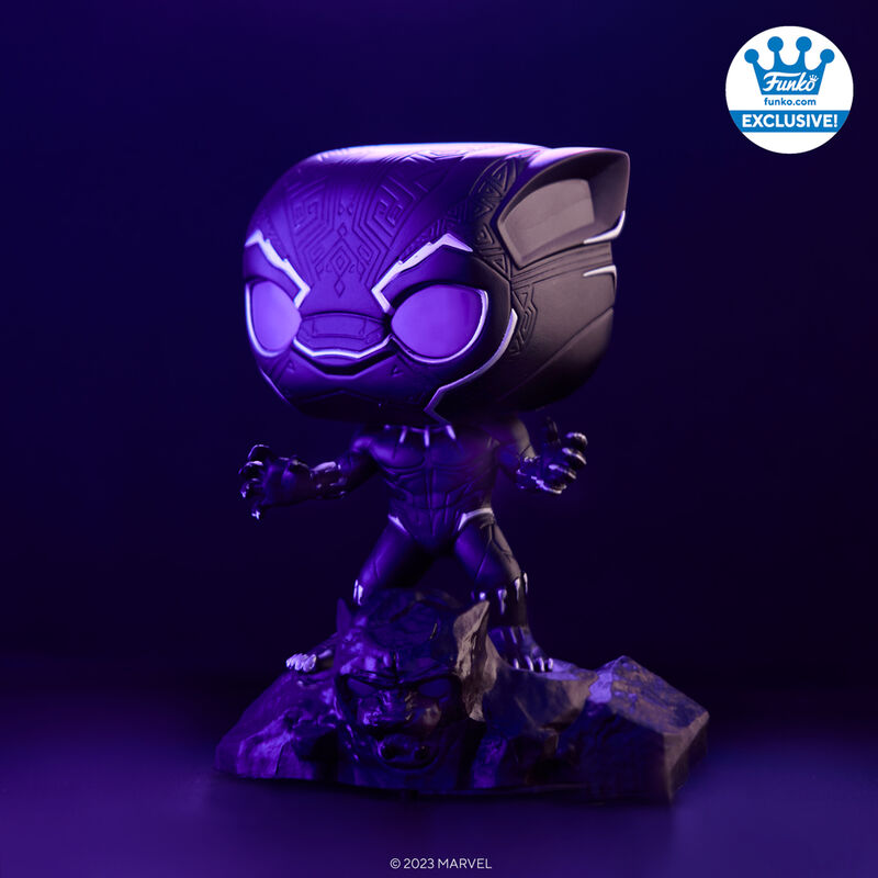 Funko Pop! #1217 - Black Panther: Black Panther (Lights and Sounds) 3