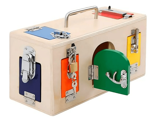 Caja de Madera con Cerraduras