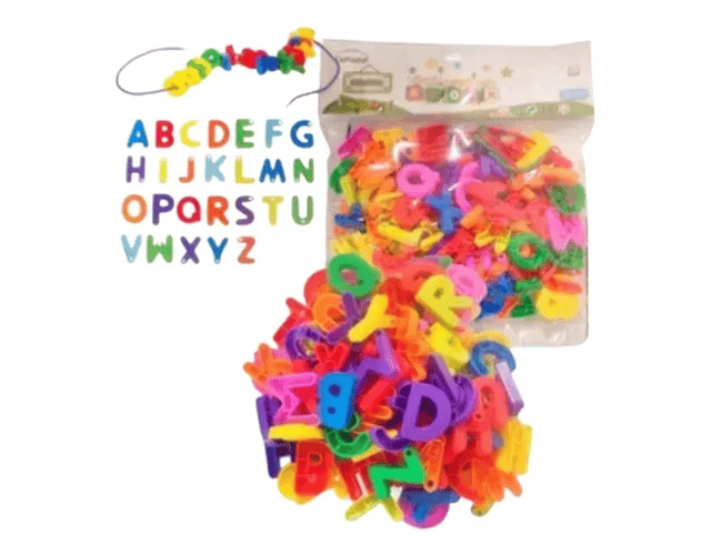 Letras Plásticas para Enhebrar