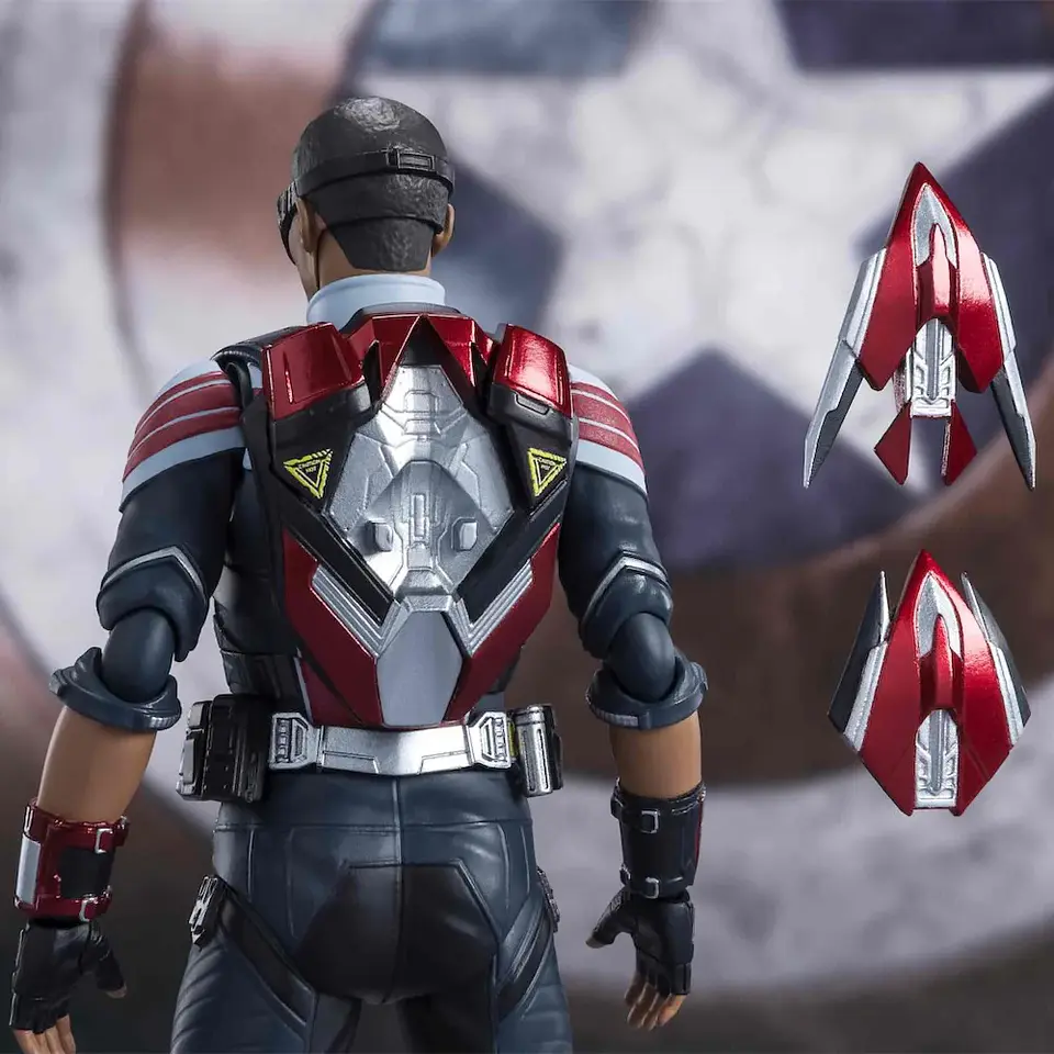S H Figuarts Falcon (The Falcon and the Winter Soldier) 2