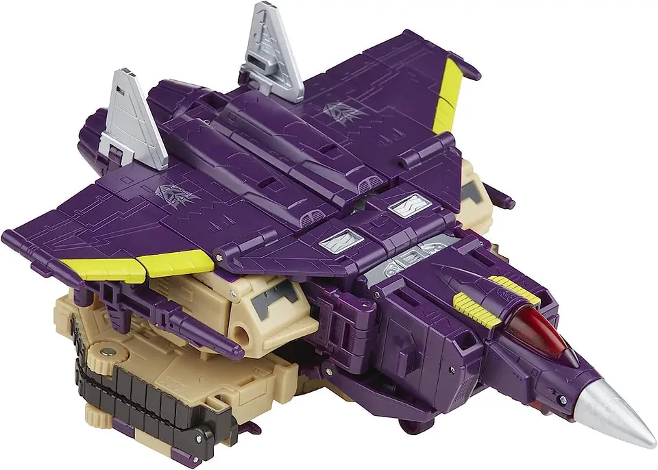 Transformers Legacy Blitzwing  Leader Class  3
