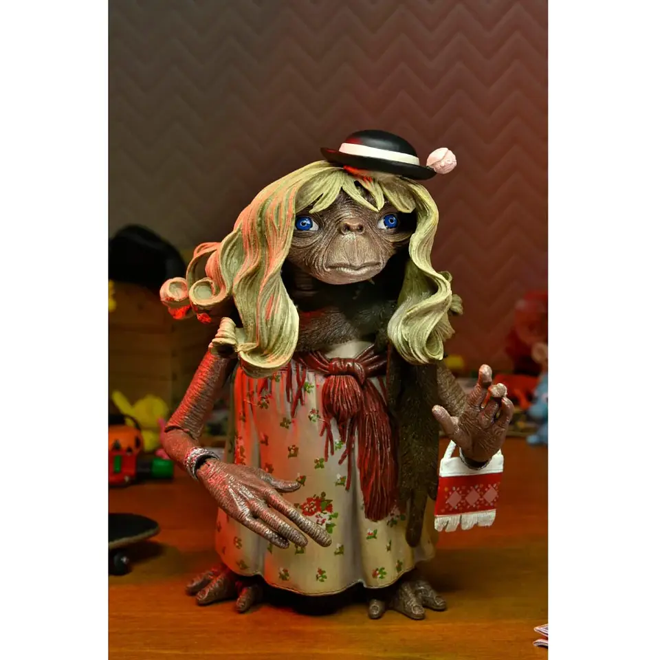 E.T. Figura 40th Anniversary 18cm  Scale Figures - Ultimate Dress Up E.T. 2