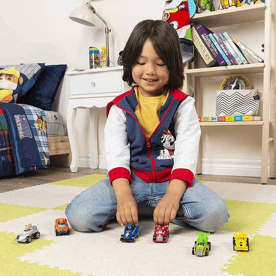 Paw Patrol True Metal Ready Race Rescue pac de 6 con 2 exclusivos modelos