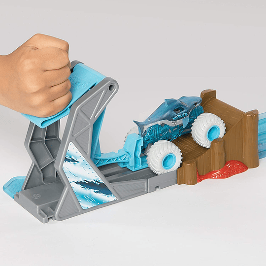 Megalodon Mayhem Monster Jam, juego oficial 