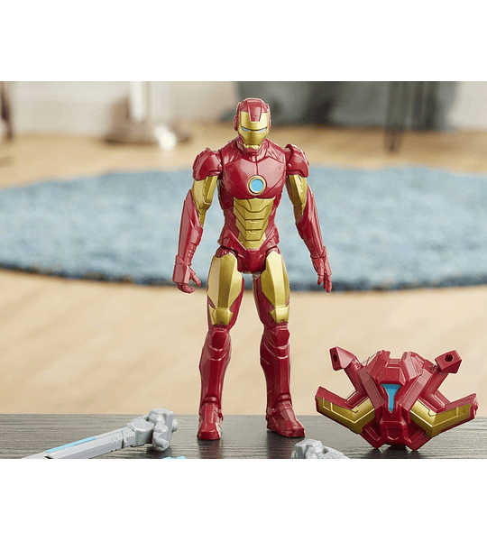 Iron Man de Marvel Titan Hero Series Blast Gear