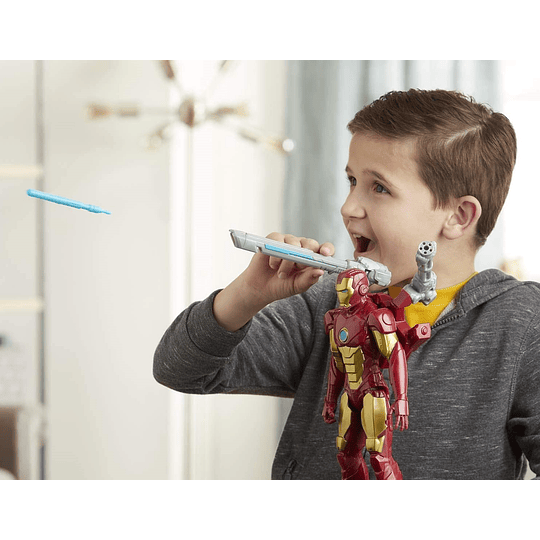 Iron Man de Marvel Titan Hero Series Blast Gear
