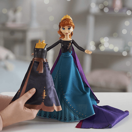 Anna Transformation Queen 2 Trajes y 2 Estilos de Pelo Frozen 2