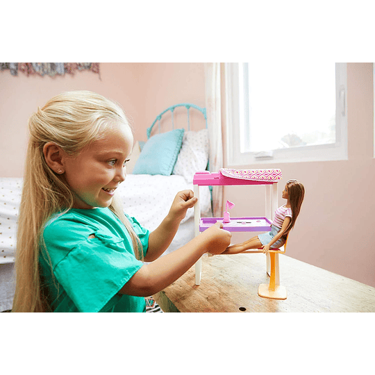  Barbie Muñeca con muebles de dormitorio y accesorios