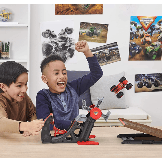  Monster Jam, juego oficial de Bakugan Dragonoid Stunt Dial con exclusivo 1:64 escala