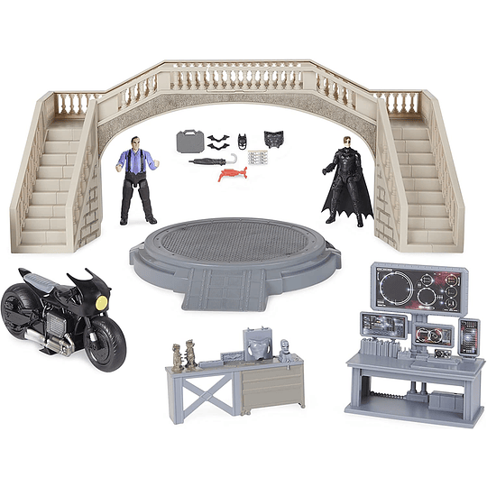 Batcave de Batman con figuras de Batman y pingüino