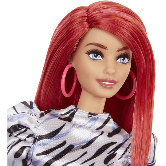  Barbie Fashionista pelirroja con vestido estampado