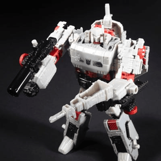 TRANSFORMERS GENERACIONES TITANES VOLVER MEGATRON Y DOOMSHOT.