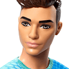 Ken -  Futbolista con accesorios Mattel