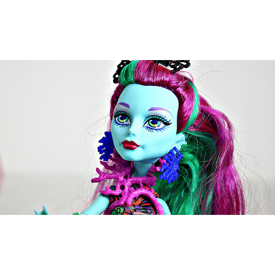 Monster High Muñeca  Posea