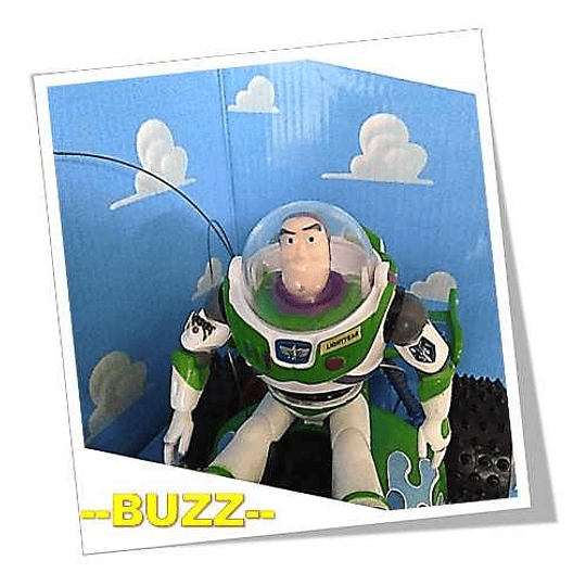 Par de Autos a Control Remoto Buzz Y Woody Toy Story