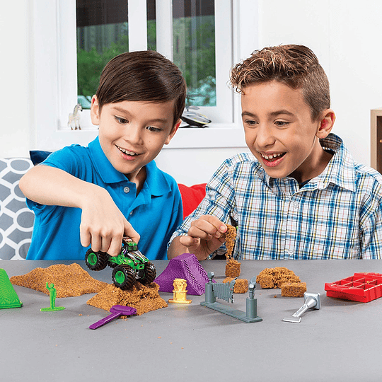 Monster Jam  - Grave Digger Monster Dirt Deluxe Set escala 1:64 