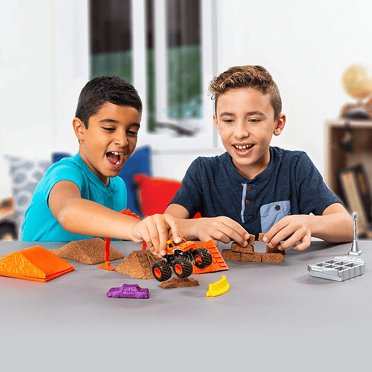 Monster Jam  - El Toro Loco Monster Dirt Deluxe Set escala 1:64 