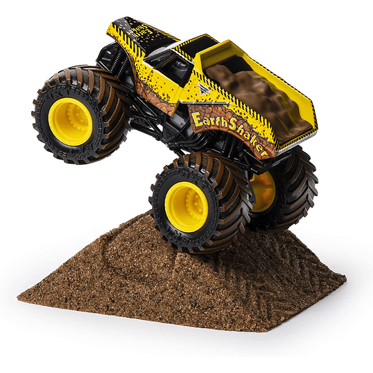 Monster Jam Earth Shaker Monster Dirt Starter Set