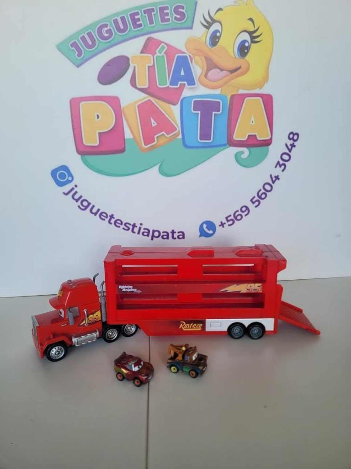 Cars Disney Mack Mini Racers Hauler Rojo 30cm + AutoS 1